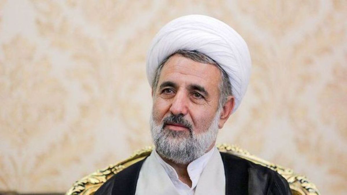 نماینده مردم قم در مجلس: چرا زمان دفاع از دین قلم‌هایتان شکسته است/ باید اتاق فرمان آشوب‌ها شناسایی و مجازات شوند