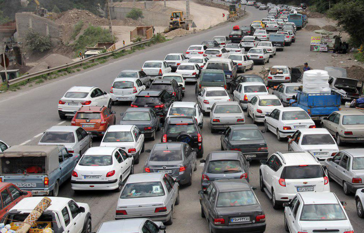 ترافیک در جاده کرج - چالوس سنگین شد