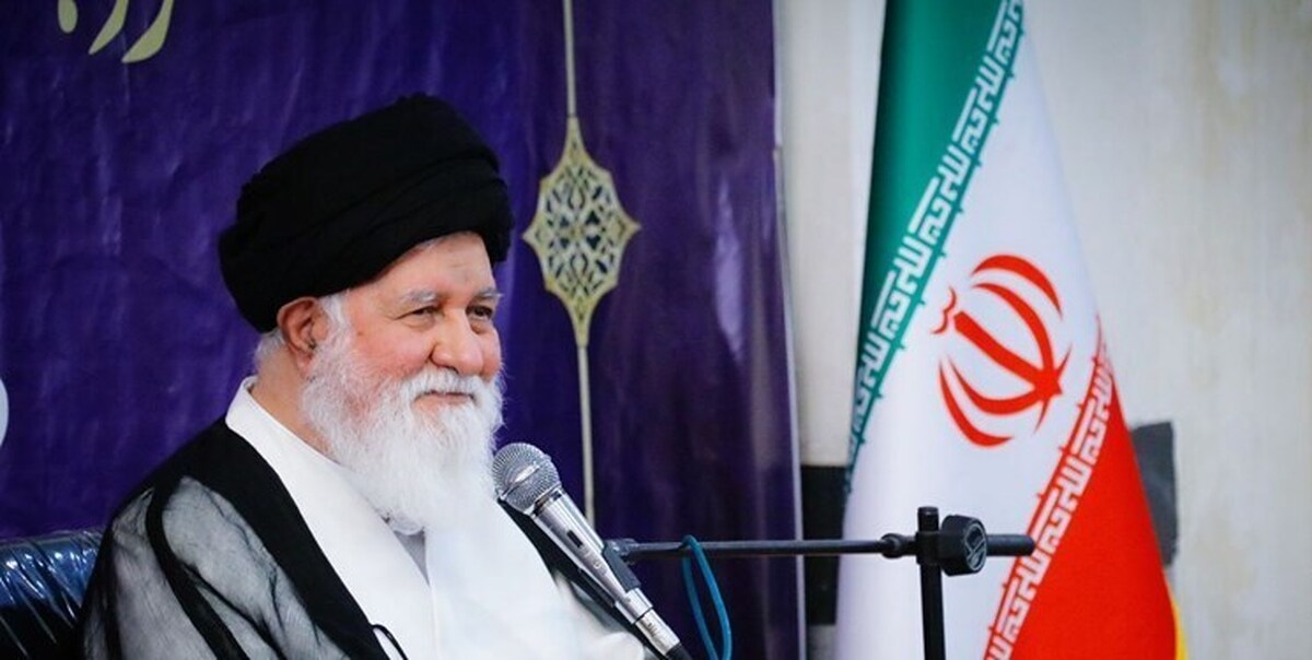 علم‌الهدی: پرداخت زکات به معنای گداپروری نیست