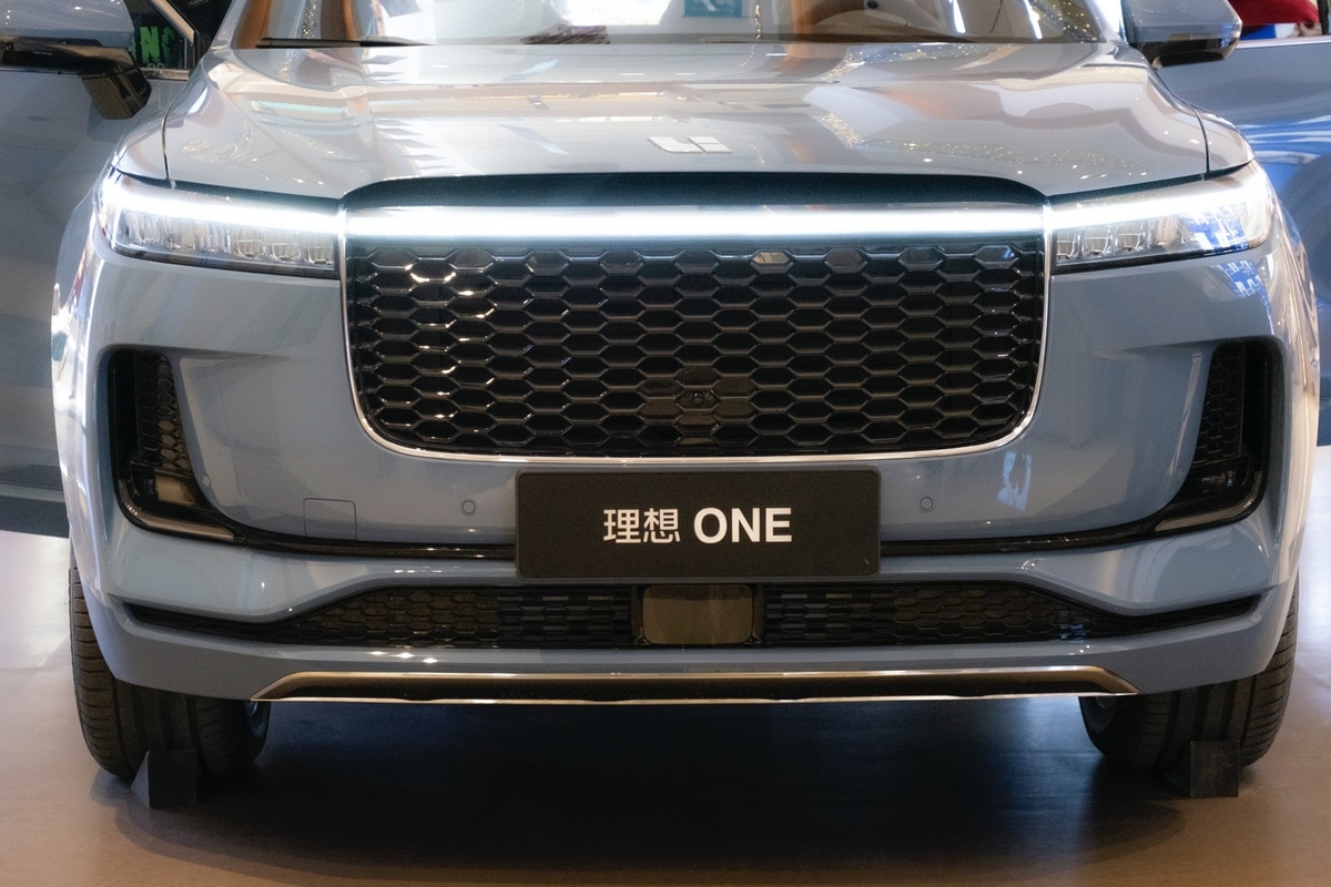 چینی ها کدام شاسی بلندهای فناورانه را بیشتر خریده اند؟! (+عکس) چینی ها کدام شاسی بلندهای فناورانه را بیشتر خریده اند؟! (+عکس)