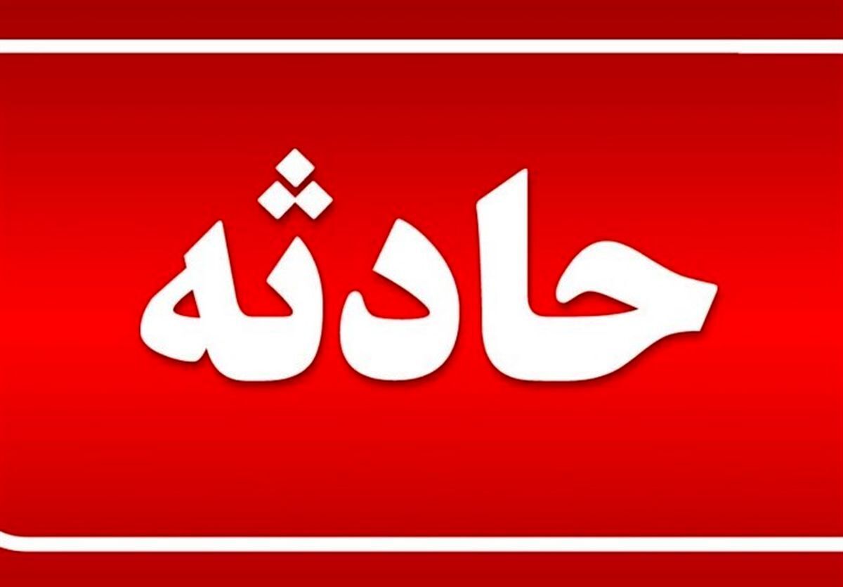 آتش سوزی در ساختمان سینما دنیا اهواز / ۶۰ نفر از محل حادثه نجات داده شدند