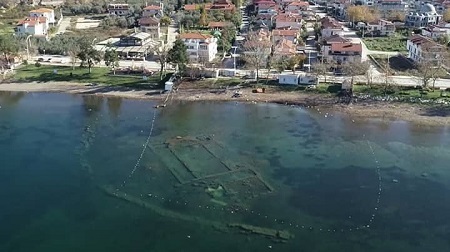 کشف کلیسای باستانی بیزانس در زیر دریاچه ترکیه