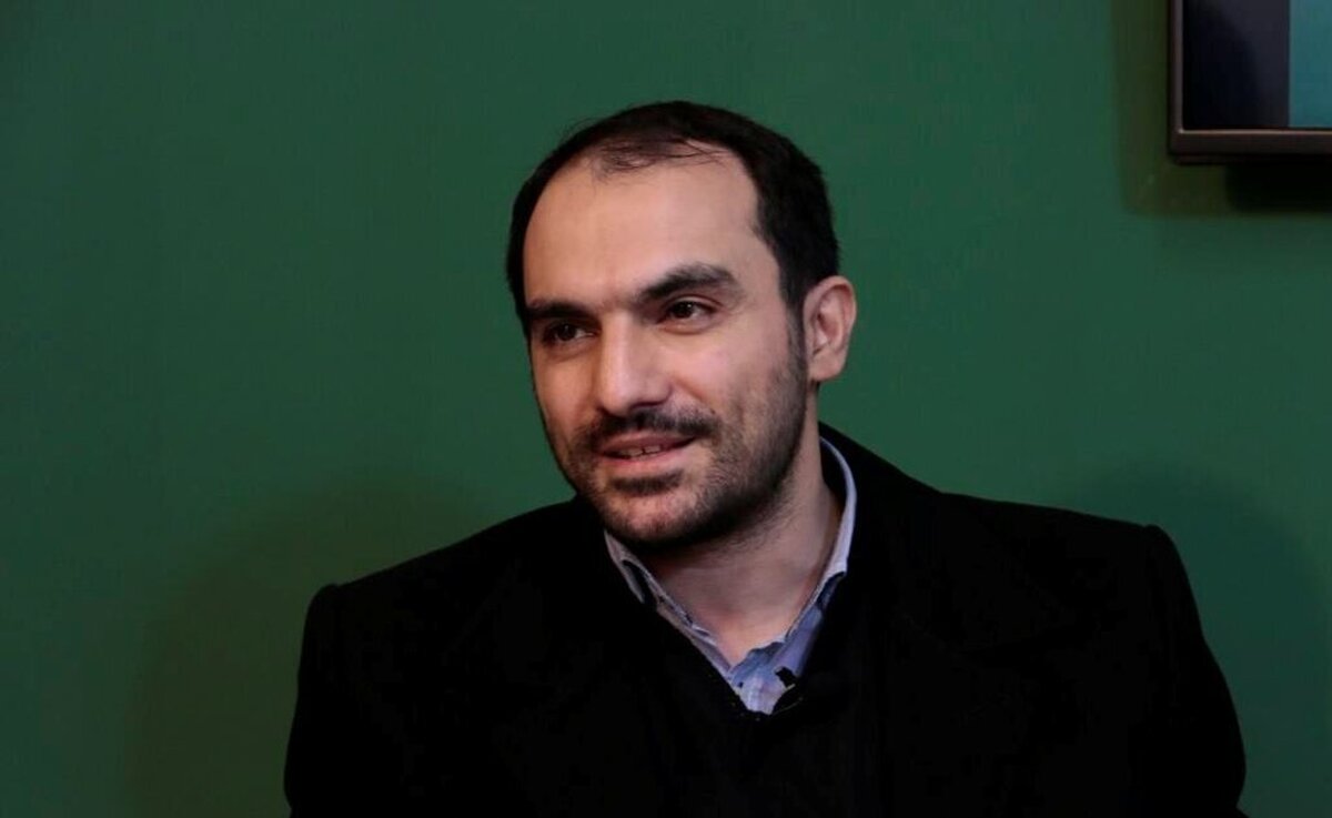 اگر تصمیم به براندازی دارید، از مدل انقلاب ۵۷ الگو بگیرید
