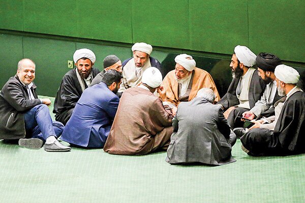 ماده واحده پیشنهادی ستاد نهی از منکر چیست؟/ جلسه فوری تندوها در کف مجلس! برای حجاب اجباری پساگشت ارشاد