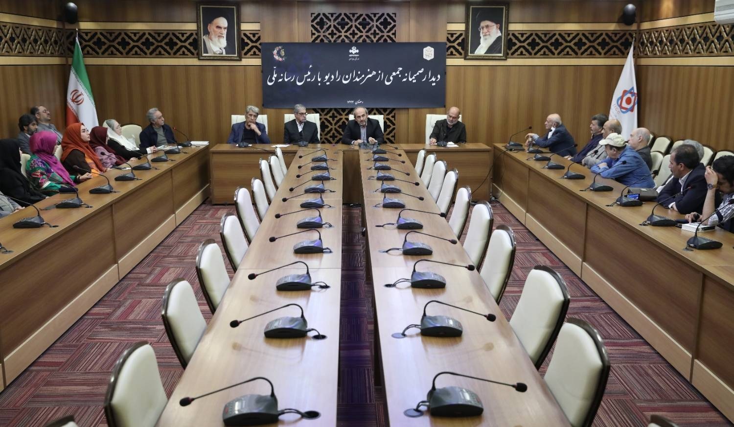 نارضایتی رییس صداوسیما از اجحاف به هنرمندان رادیو