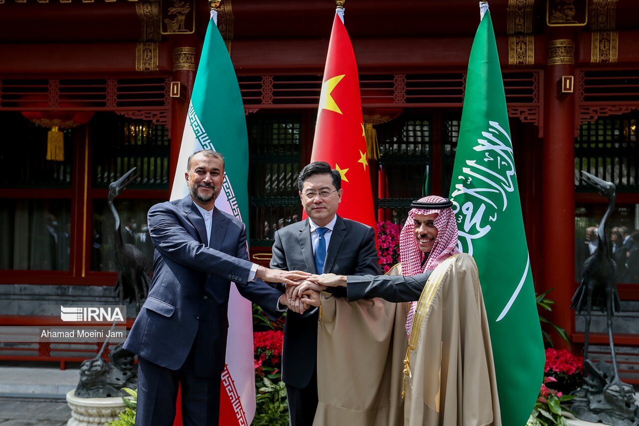 دیدار وزیران خارجه ایران و سعودی در چین دیدار وزیران خارجه ایران و سعودی در چین
