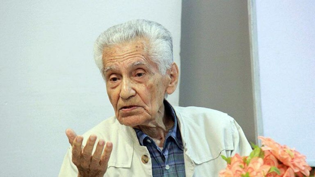 احمد سمیعی گیلانی (پدر ویراستاری ایران) درگذشت