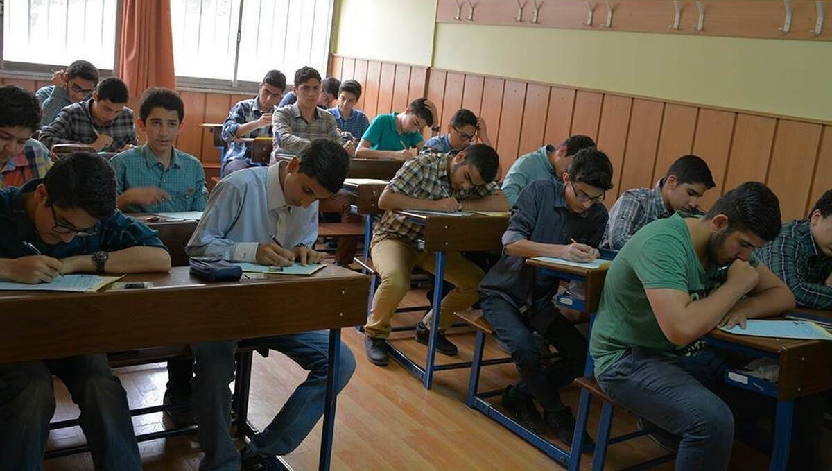 آموزش و پرورش: برگزاری امتحان در روز‌های ۱۹ و ۲۳ ماه رمضان مجاز نیست