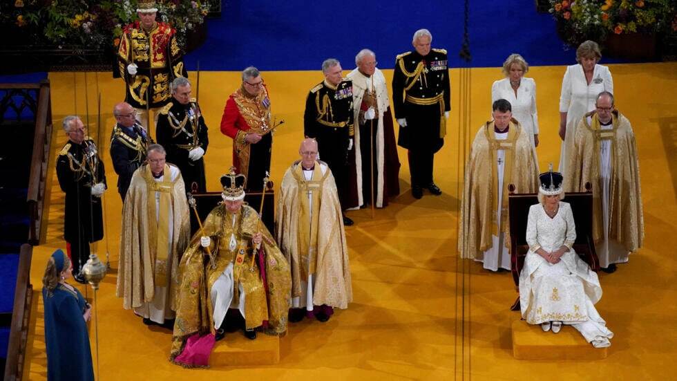 تاجگذاری چارلز سوم پادشاه انگلیس (+عکس) / بازداشت 10 معترض