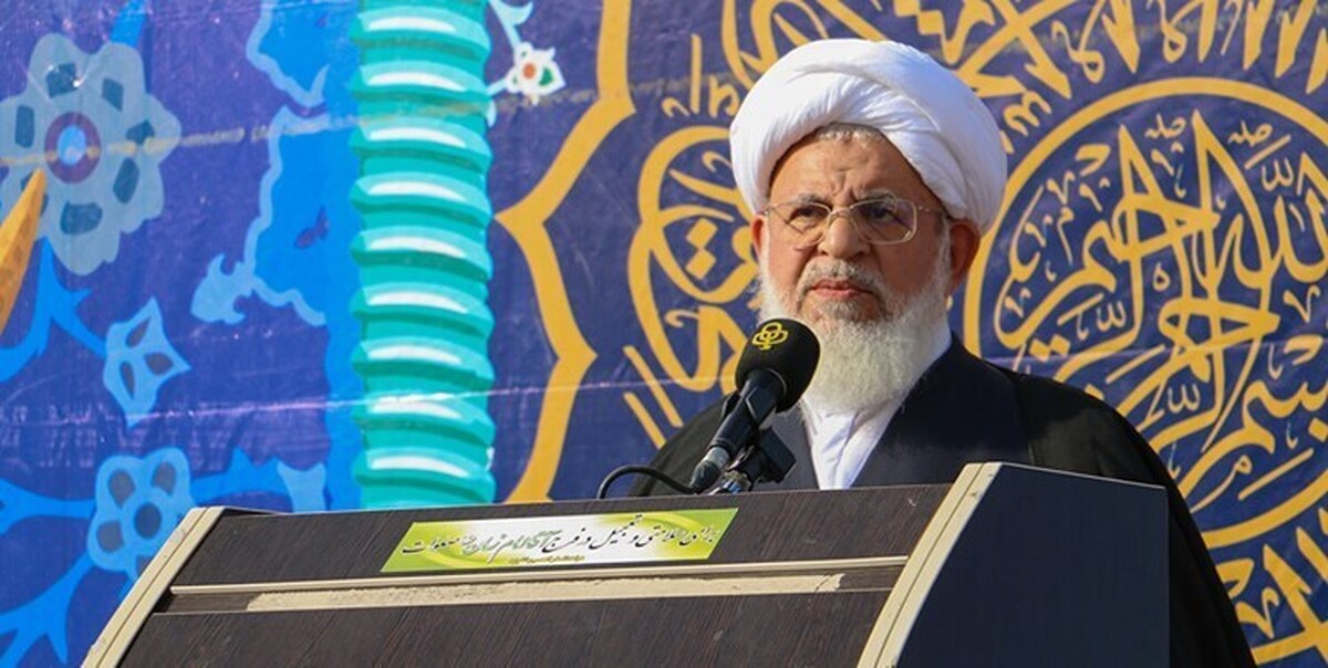 امام جمعه یزد: اگر مقاومت کنید، دشمن تار و مار خواهد شد