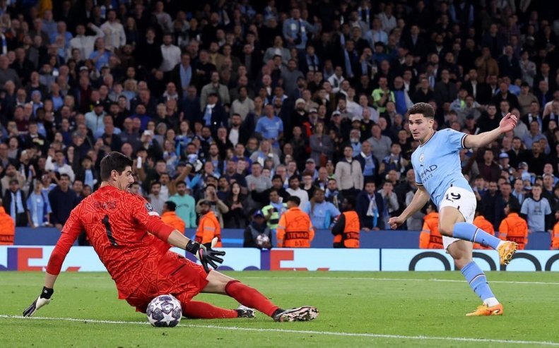 انتقام سخت منسیتی از رئال مادرید انتقام سخت منسیتی از رئال مادرید