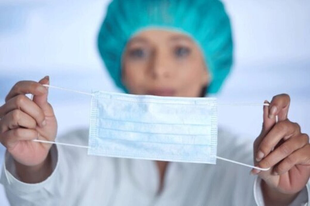 وزارت بهداشت: دستورالعمل‌های بهداشتی مقابله با کرونا از ۳۶.۷۲ به ۳۲.۷ درصد رسیده