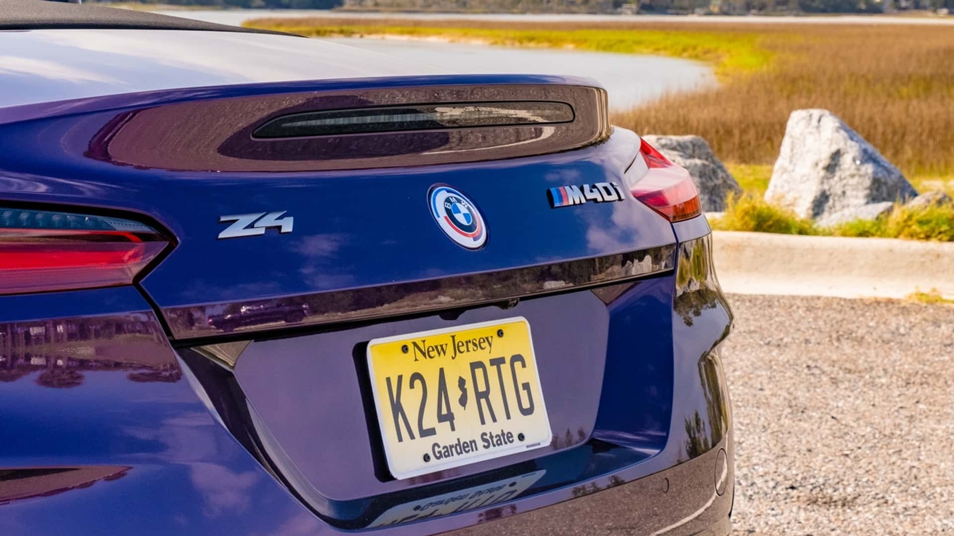 ب ام و زد4 M40i؛ هیولای کوچک و کم مصرف ارتش Z (+عکس) ب ام و زد4 M40i؛ هیولای کوچک و کم مصرف ارتش Z (+عکس)