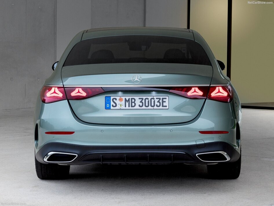 این مدل مرسدس بنز زمانی در ایران هم تولید می‌شد (+عکس)