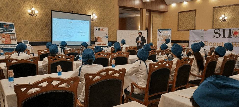 آموزش تزریق فیلر و بوتاکس آموزش تزریق فیلر و بوتاکس