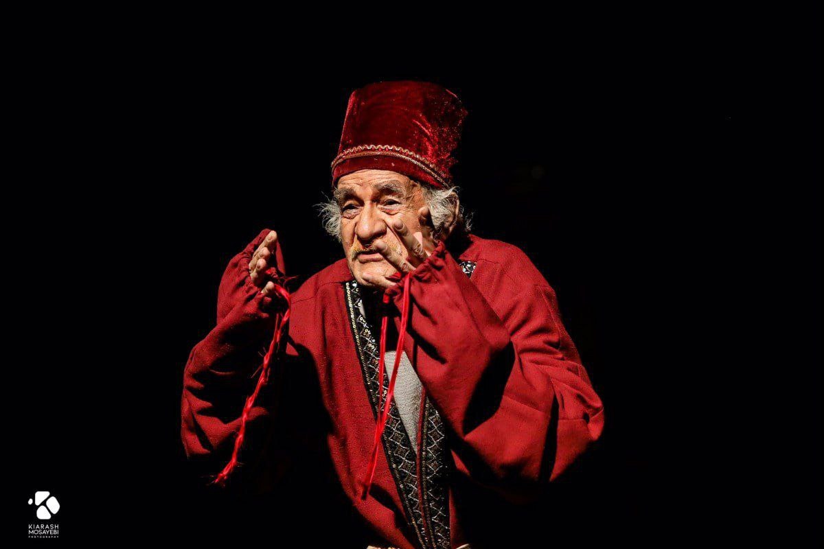 غوغای «خوش‌دلان» در تهران/ در این دنیا همه چیز بی‌معنی است جز بدبختی!