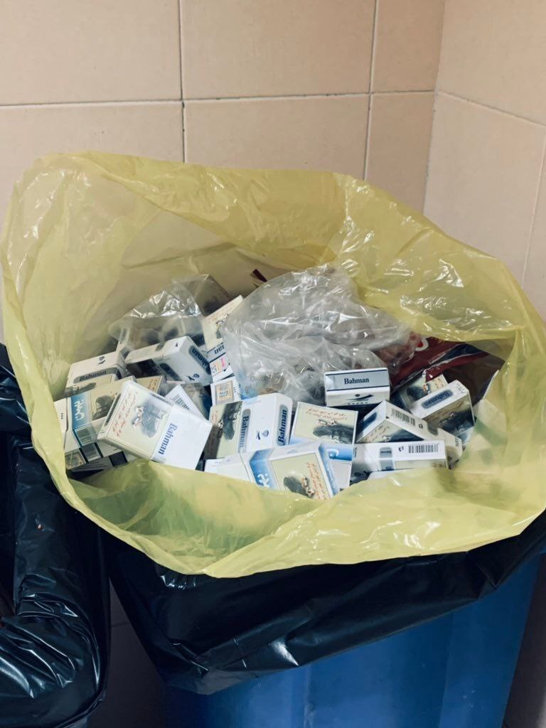 سطل زباله یک خوابگاه‌ دخترانه در تهران در «روز بدون سیگار»!