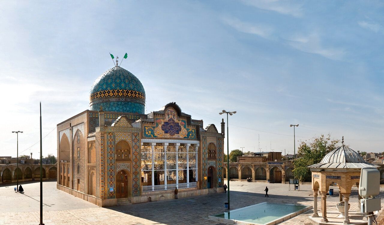 اینجا مقبره پسر امام رضا (ع) است (+عكس) اینجا مقبره پسر امام رضا (ع) است (+عكس)