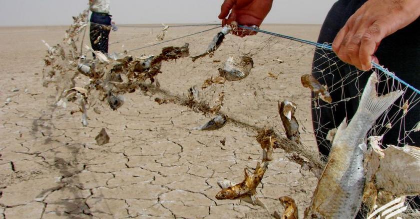 چشم «سیستو» در انتظار حقابه هیرمند خشکید چشم «سیستو» در انتظار حقابه هیرمند خشکید