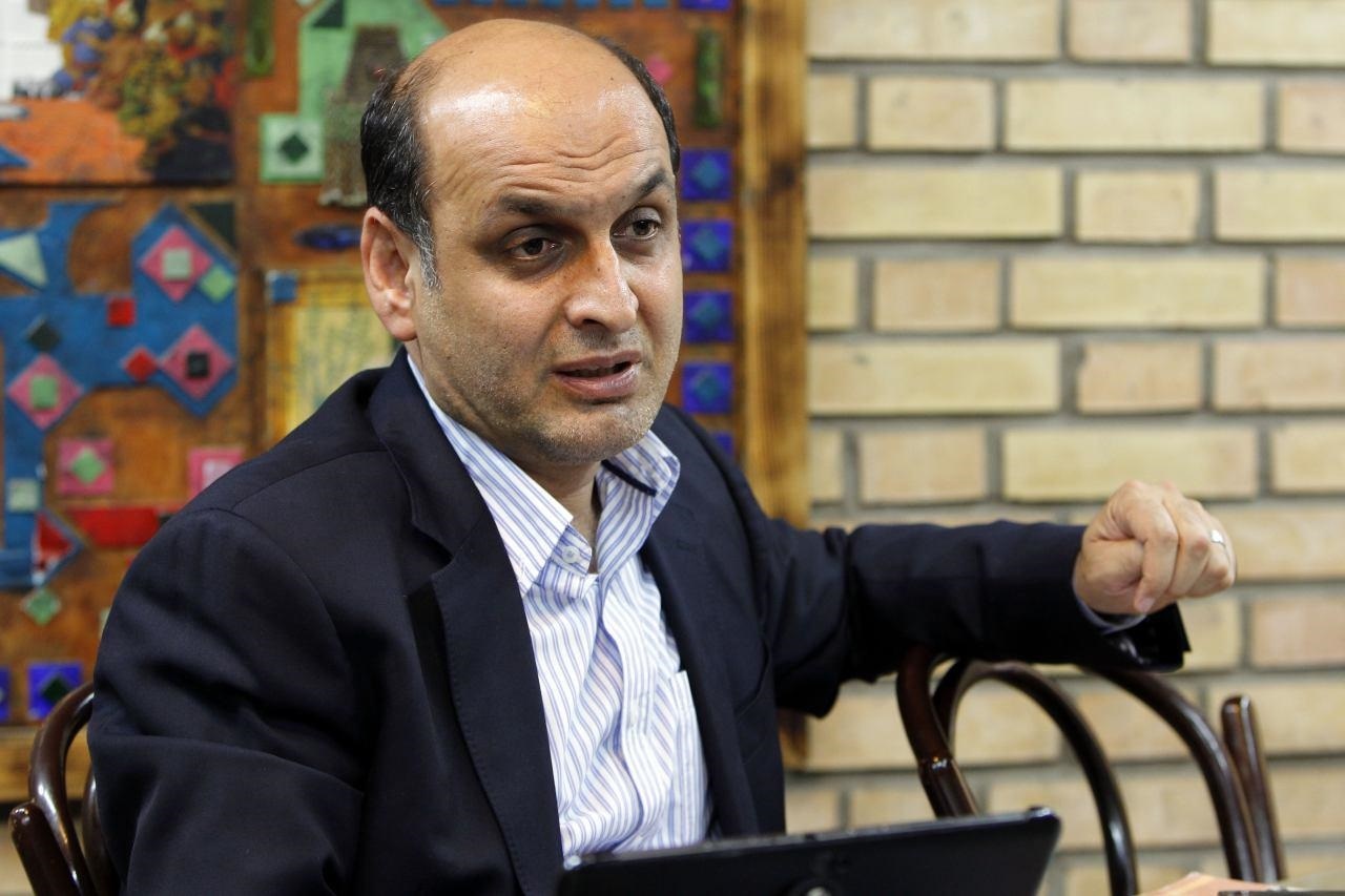 هادی حق شناس: عمق یافتن فقر، بد مسکنی، افزایش حاشیه نشینی، ترک تحصیل و... پیامدهای تورم فعلی اند