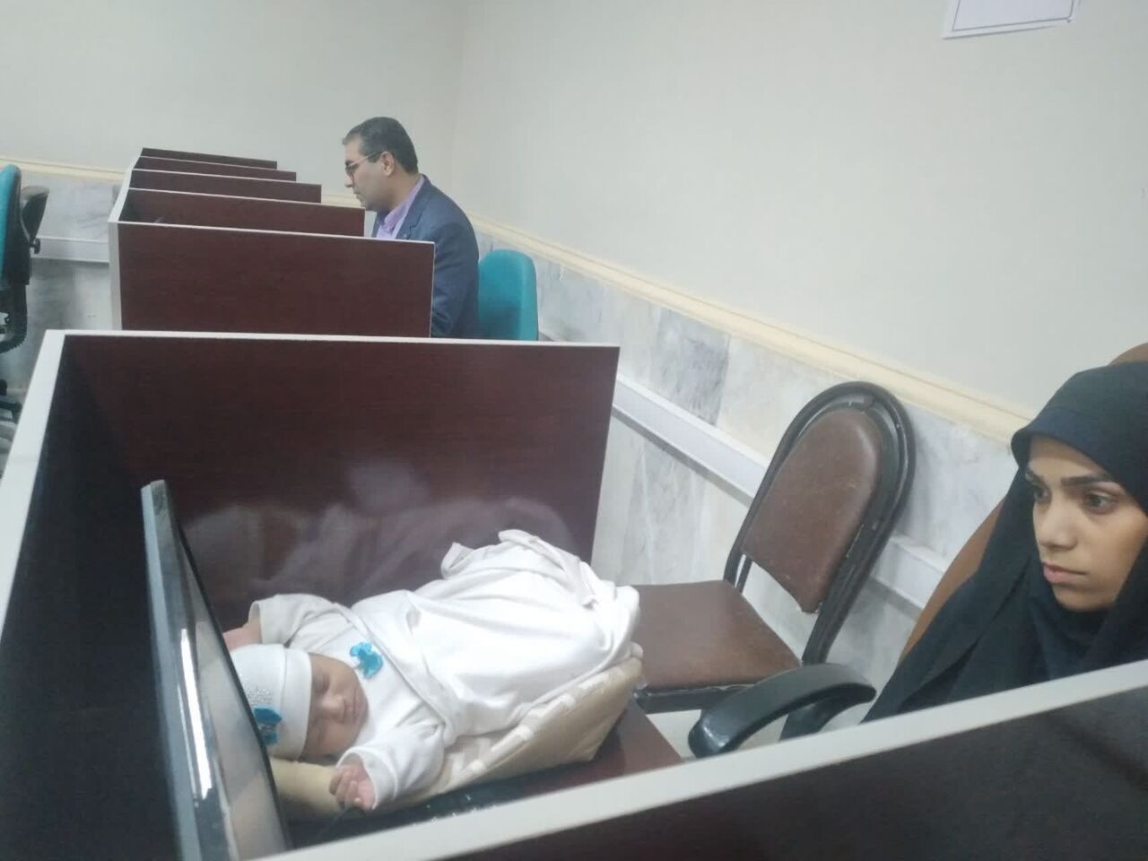 مادر دانشجو