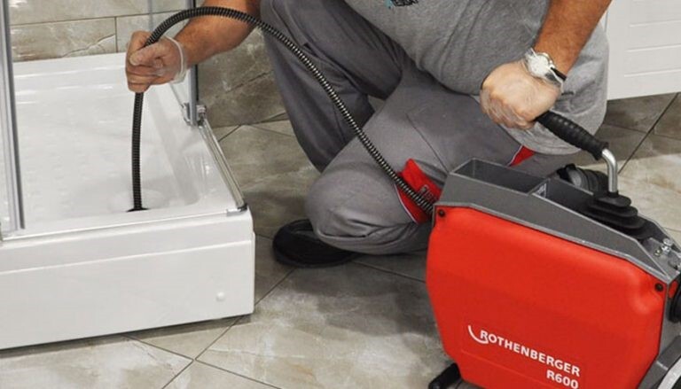 خدمات لوله بازکنی غرب تهران برای رفع انسداد یا رفع گرفتگی سینک ها