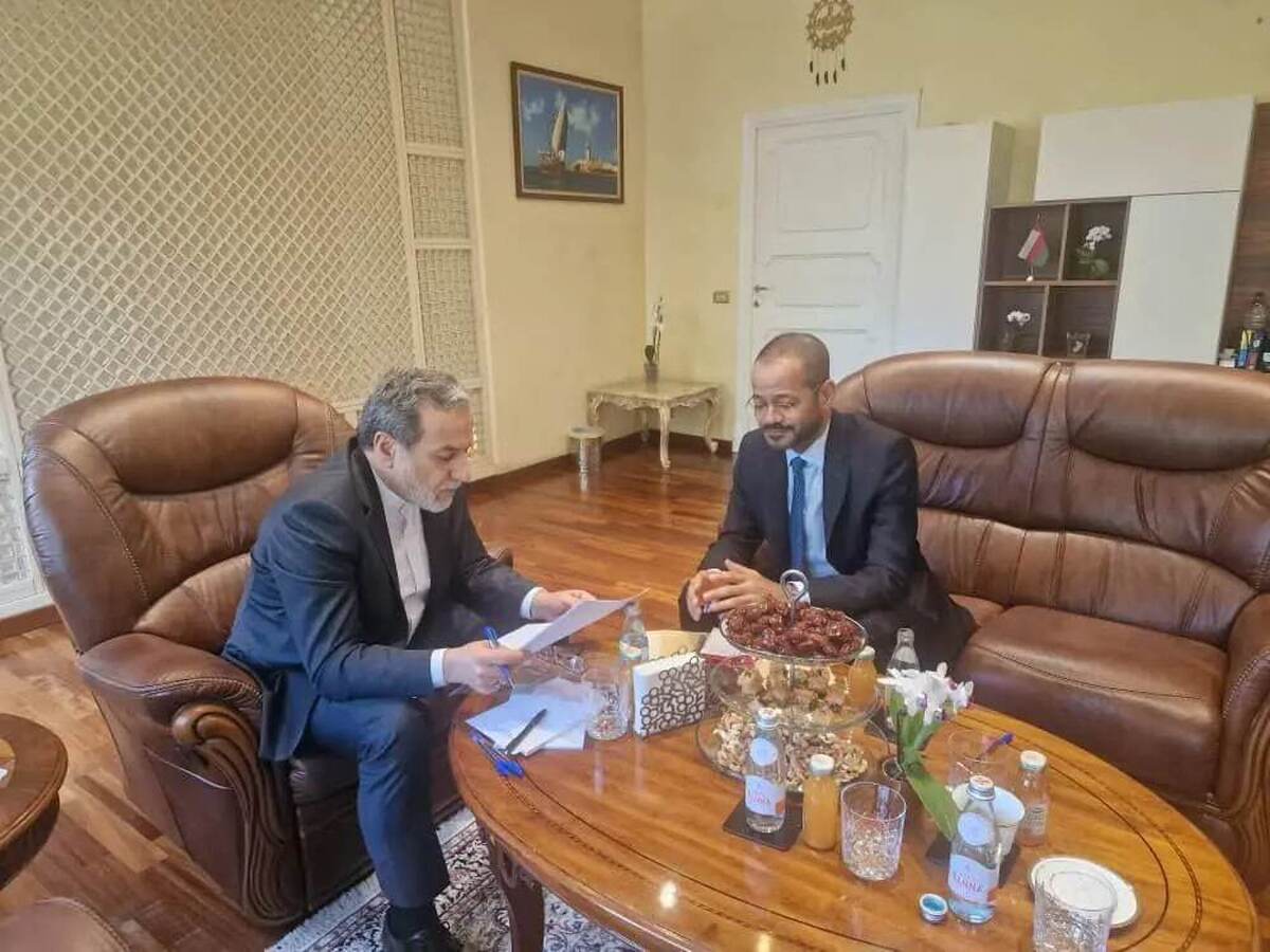 آیا بن بست مذاکرات ایران - امریکا می شکند؟  / 5 نکته درباره عکس دو وزیر