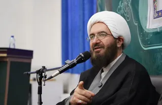 امام جمعۀ تهران خواهان بازنگری در دکترین هسته‌ای [ساخت سلاح اتمی] شد: برای زندگی عزتمندانه و امنیت پایدار ضروری است