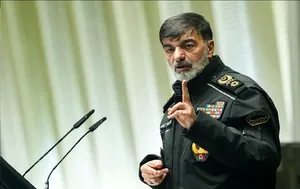 سردار رادان: با وطن‌فروشان مثل دشمنان برخورد خواهیم کرد