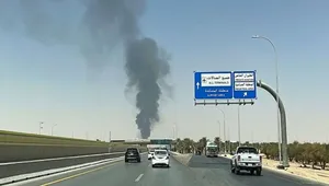 آتش و دود غلیظ در نزدیکی فرودگاه ریاض؛ پروازها متوقف شد