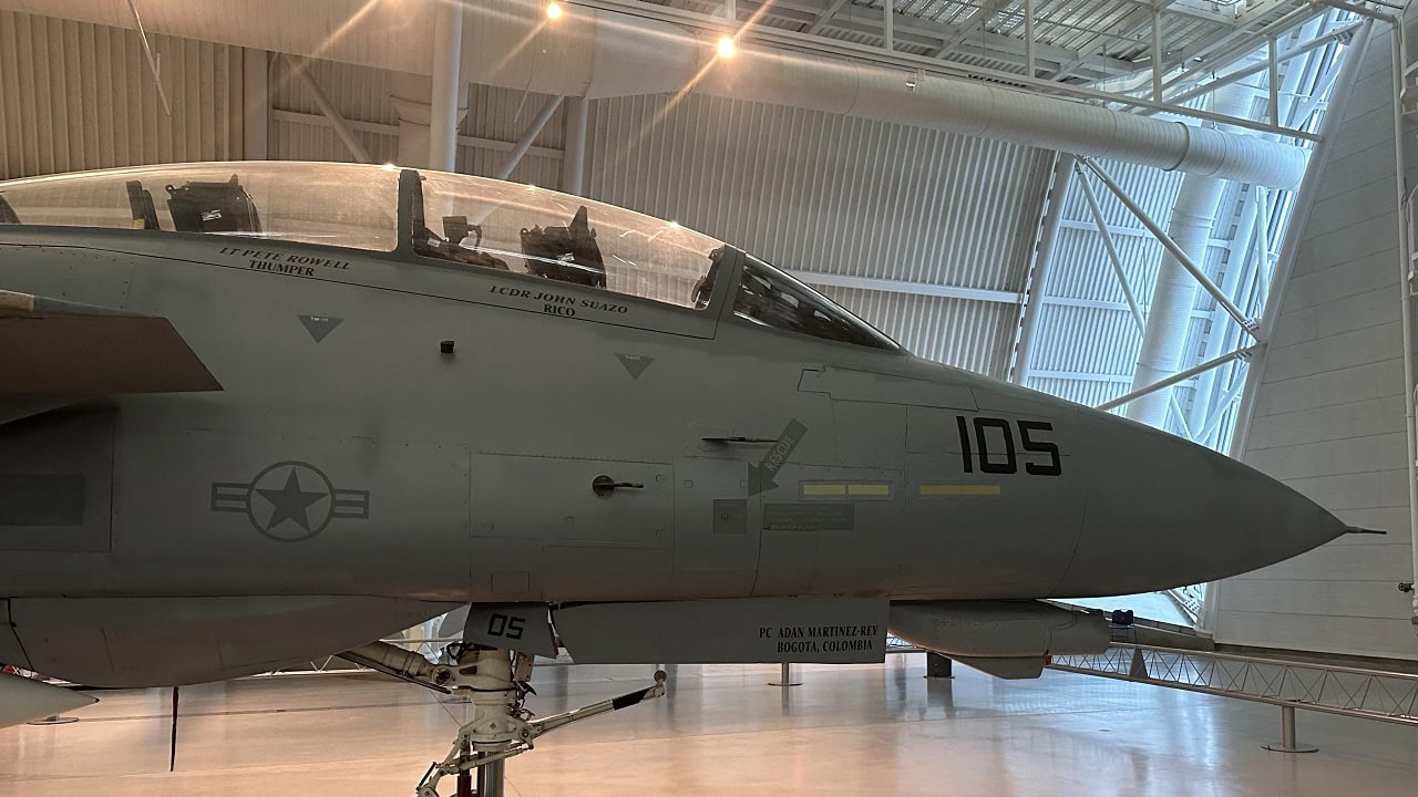 جنگنده‌های F-14 تامکت