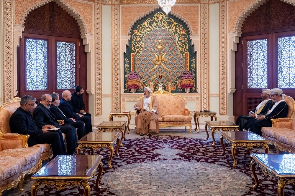 سفر قالیباف و عراقچی به مسقط و دیدار با سلطان عمان