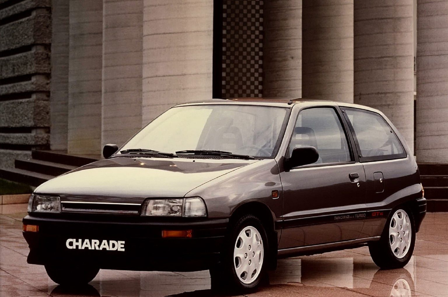 دایهاتسو Charade جی تی تی آی (Daihatsu Charade GTti) دایهاتسو Charade جی تی تی آی (Daihatsu Charade GTti)
