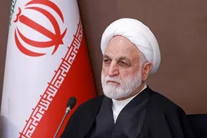 رئیس قوه قضاییه: نباید در زمین دشمن بازی کنیم