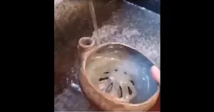 مهندسی شگفت‌انگیز در دل یک کاسه باستانی