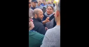 درخواست عجیب از مازیار لرستانی در مراسم ختم اکبر عبدی!