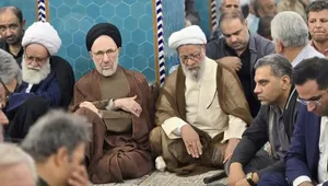 پیکر خواهر سید محمد خاتمی در اردکان تشییع شد
