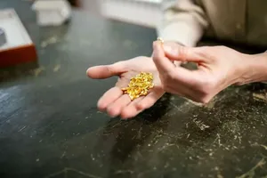 قیمت طلا جهانی امروز دوشنبه ۲۲ تیر ۱۴۰۵