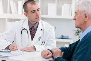 قبل از مراجعه به پزشک این اشتباهات را نکنید؛ ۱۰ کار ممنوع قبل از معاینات پزشکی