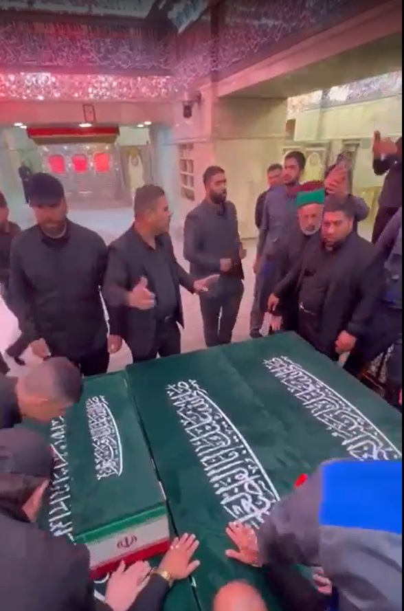 طواف شهدا در حرم امام حسین طواف شهدا در حرم امام حسین