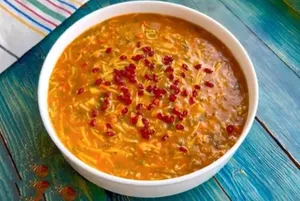 طرز تهیه سوپ رشته فرنگی بدون مرغ