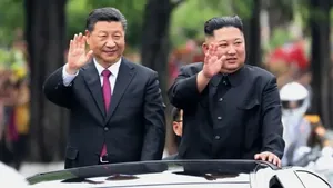 شی رئیس جمهور چین به پیونگ یانگ رسید