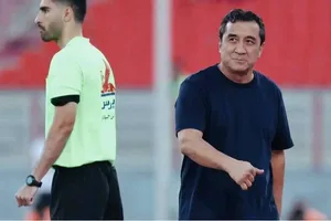 در امارات هم فحش بده، ببین چه می‌شود آقای عزیزی!