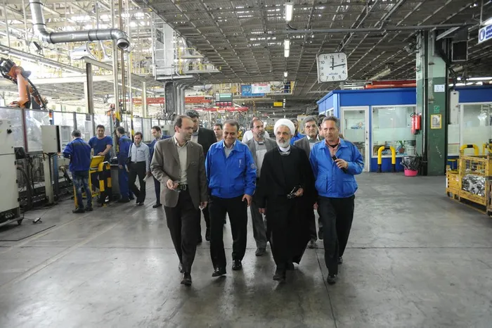 بازید معاون پارلمانی ریاست جمهوری از ایران خودرو