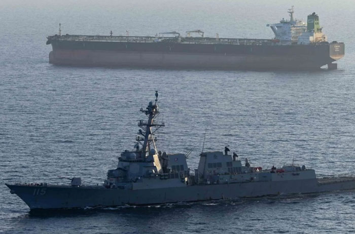 عکس آرشیوی/ تنگه هرمز عکس آرشیوی/ تنگه هرمز