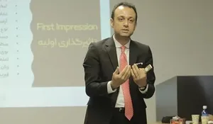 لایوهای آموزشی دکتر سروش صفدریان با موضوعات فروش کسب و کار