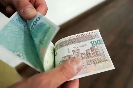 حقوق کارگران زیاد می‌شود؟ / توضیحاتی در مورد واریز معوقات بازنشستگان
