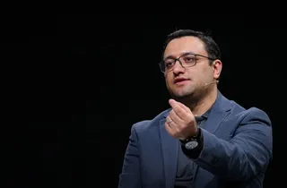 تحلیل مشاور قالیباف: «لحظه صفر» و جنگ نزدیک است/ دردسرهای جدید می سازیم و روی مجمع یهودیان صهیونیست در نیویورک تمرکز می کنیم