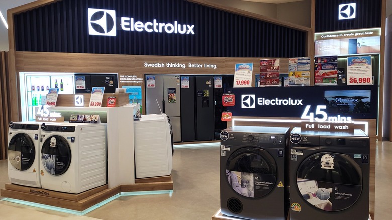 الکترولوکس (Electrolux): تاسیس ۱۹۱۹