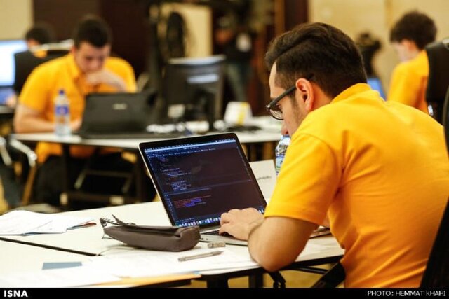 وقتی هوش مصنوعی جواب همهچیز را میدهد، دانشگاه چه چیزی باید یاد بدهد؟ وقتی هوش مصنوعی جواب همهچیز را میدهد، دانشگاه چه چیزی باید یاد بدهد؟